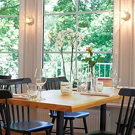 Parkhotel Obermenzing 3*