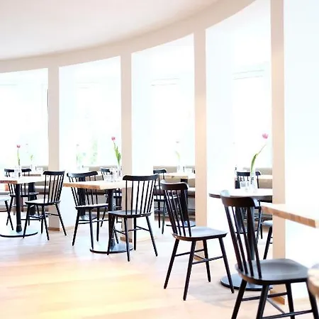Parkhotel Obermenzing ホテル 3*