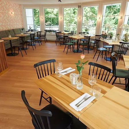 ホテル Parkhotel Obermenzing 3*