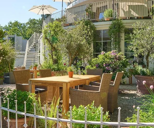 Parkhotel Obermenzing 3* München