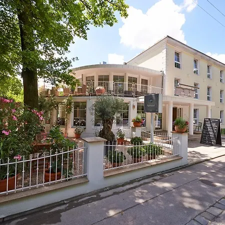 Parkhotel Obermenzing Hotel 3*