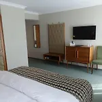 Parkhotel Obermenzing 3*